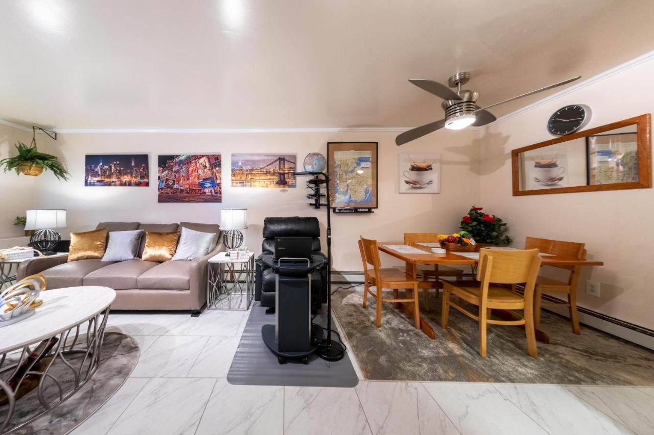 Two Bedrooms Apartment Manage And Supervise By Host Endless Features Amenities Dishwasher Washer Dryer Best Wifi Internet Services By Verizon Fios 960 Upload 960 Download Bi Monthly Free Housekeeping Services Huge 10000 Square Footage New York City Exterior photo