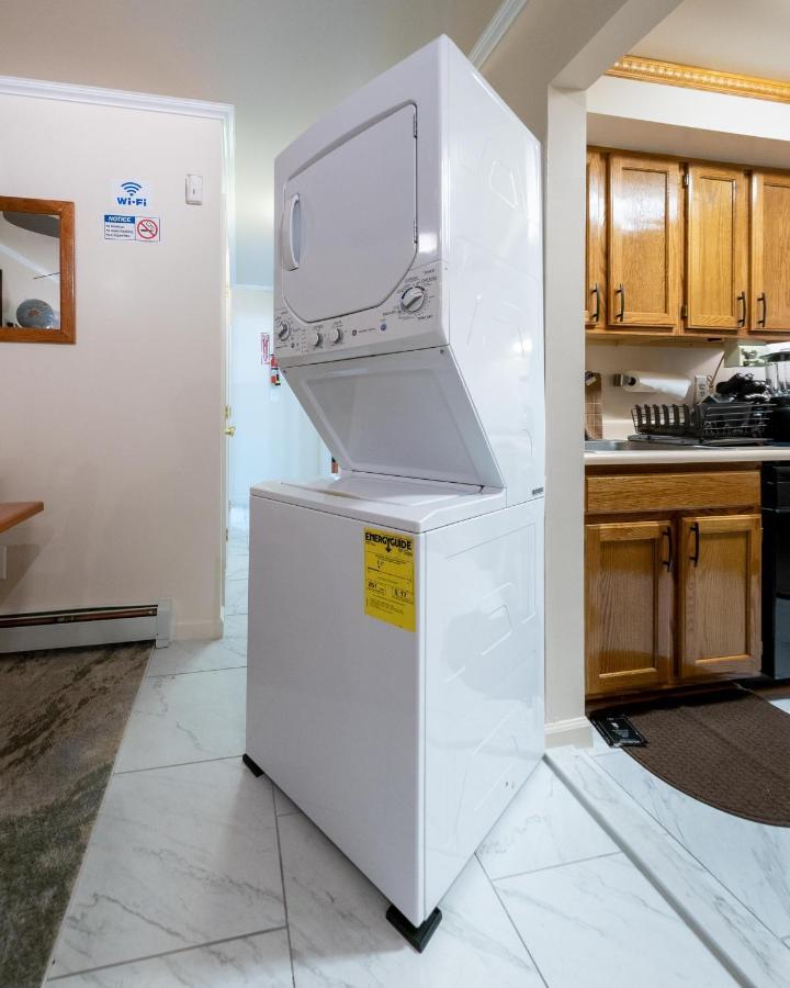 Two Bedrooms Apartment Manage And Supervise By Host Endless Features Amenities Dishwasher Washer Dryer Best Wifi Internet Services By Verizon Fios 960 Upload 960 Download Bi Monthly Free Housekeeping Services Huge 10000 Square Footage New York City Exterior photo