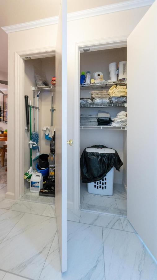 Two Bedrooms Apartment Manage And Supervise By Host Endless Features Amenities Dishwasher Washer Dryer Best Wifi Internet Services By Verizon Fios 960 Upload 960 Download Bi Monthly Free Housekeeping Services Huge 10000 Square Footage New York City Exterior photo