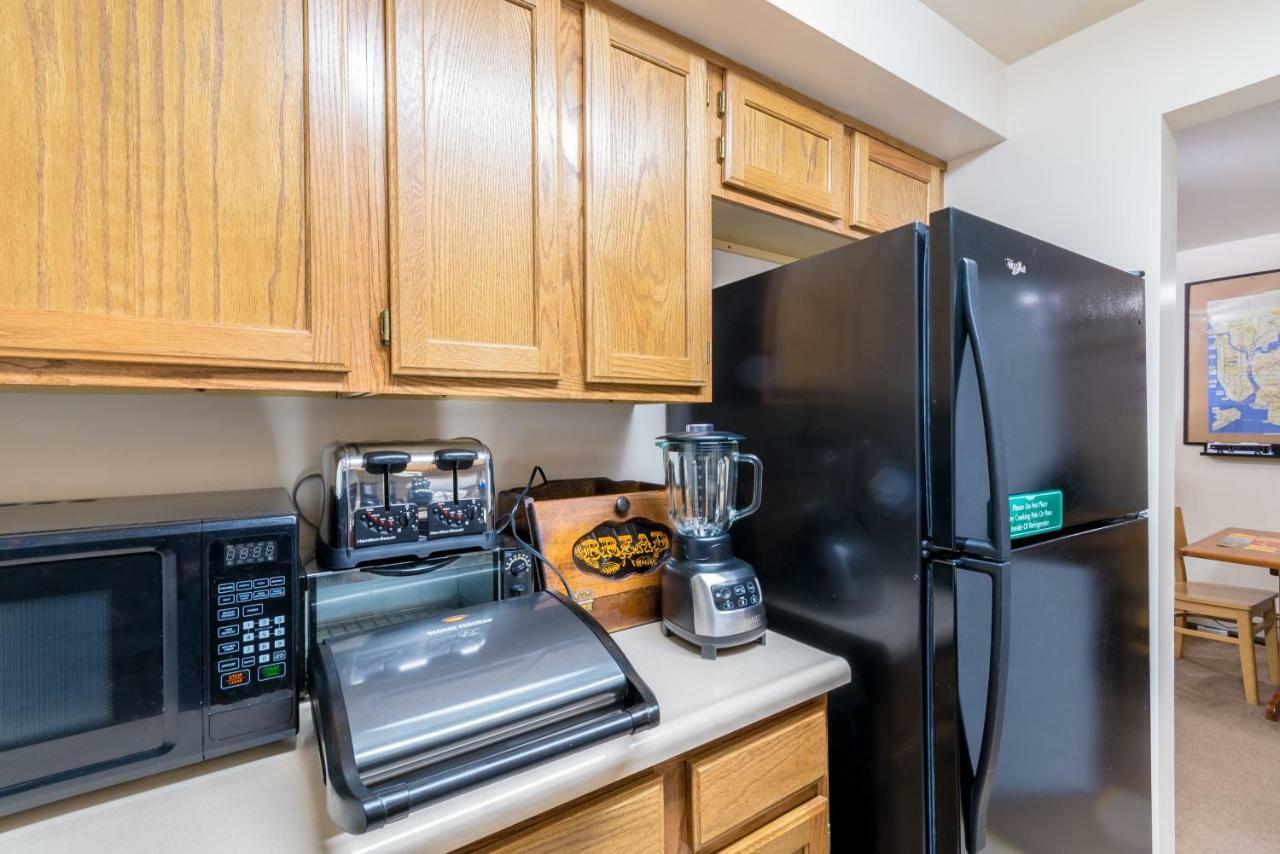 Two Bedrooms Apartment Manage And Supervise By Host Endless Features Amenities Dishwasher Washer Dryer Best Wifi Internet Services By Verizon Fios 960 Upload 960 Download Bi Monthly Free Housekeeping Services Huge 10000 Square Footage New York City Exterior photo
